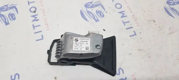 BMW 5 E60 E61 Reversing camera 9137716