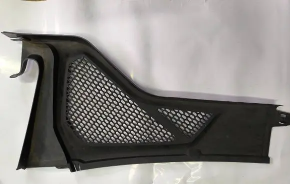BMW X5 F15 Wiper trim 15671610 068570000 9245593