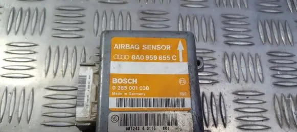 Audi A4 S4 B5 8D Airbag control unit/module 8A0959655C 0285001038