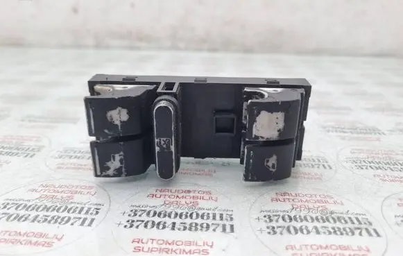 Volkswagen Touareg I Electric window control switch 7L6959857A