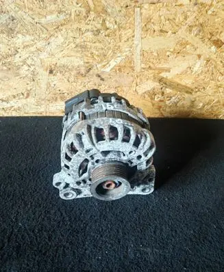 Seat Ibiza IV (6J,6P) Generator/alternator 04C903023H