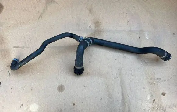 Audi A4 S4 B8 8K Engine coolant pipe/hose 8K0121056R
