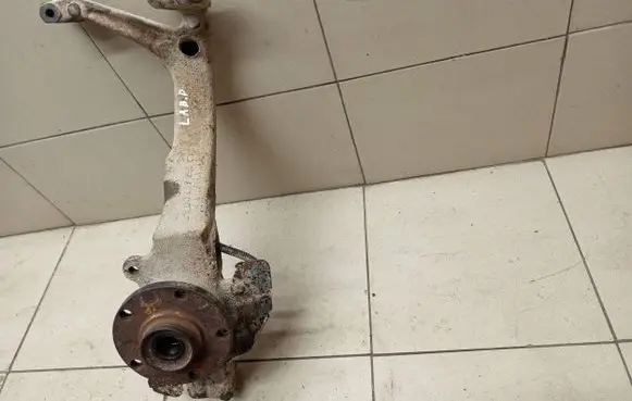 Audi A4 S4 B5 8D Front wheel hub spindle knuckle