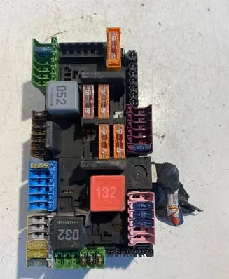 Mercedes-Benz E W213 Fuse module A2139068801 58HL16F06