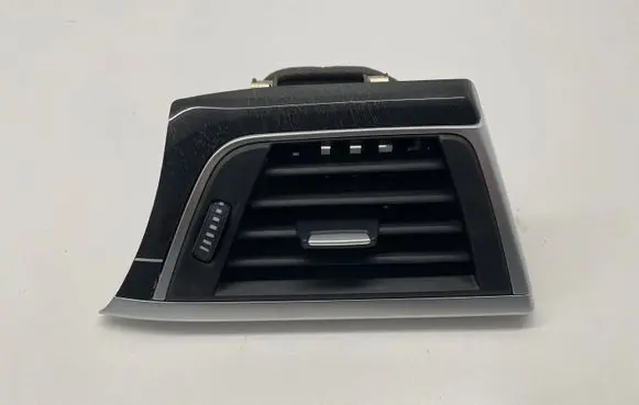 BMW M4 F82 F83 Dashboard side air vent grill/cover trim 9231995
