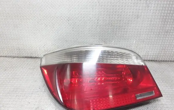 BMW 5 E60 E61 Rear/tail lights 7165737
