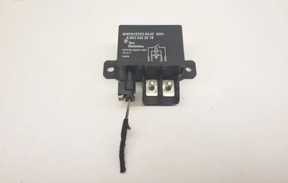 Mercedes-Benz S W221 Other relay A0035422619