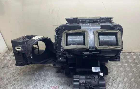 BMW X5 E70 Interior heater climate box assembly 990919 990987