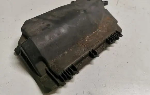 Audi A5 8T 8F Fuse box cover 8K1907613C