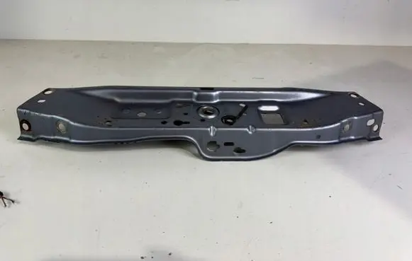 Opel Astra H Top upper radiator support slam panel 