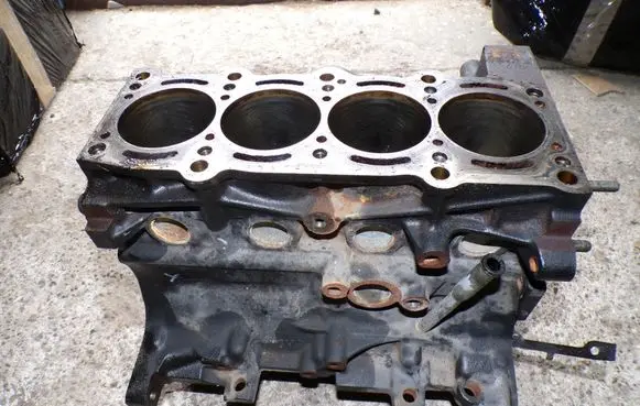 Lancia Delta III Engine block 55211746