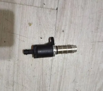 Opel Corsa F Camshaft vanos timing valve 9832156780