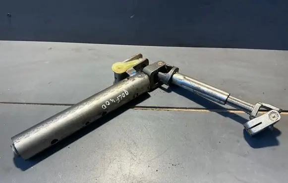Volkswagen Golf IV Steering column universal joint 