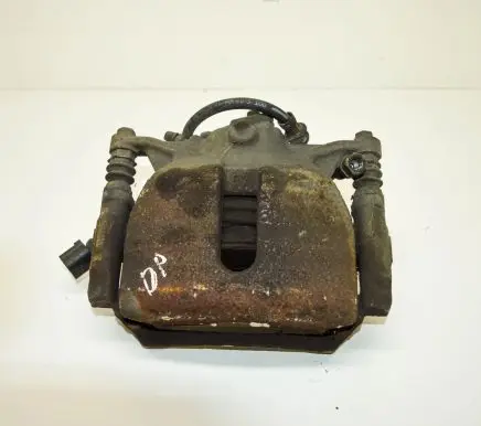 Volkswagen PASSAT B8 Front brake caliper