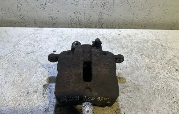 Opel Insignia A Front brake caliper