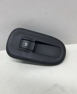 Renault Master III Electric window control switch 8200548968