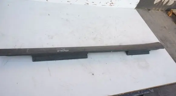 Seat Toledo III (5P) Sill