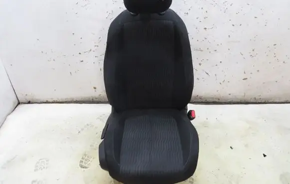 Peugeot 308 Front passenger seat KRIS235789