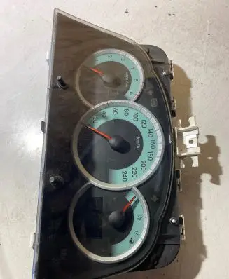 Toyota Corolla Verso AR10 Speedometer (instrument cluster) 838000F092A MB2574403892