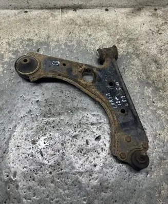 Opel Corsa D Front lower control arm/wishbone