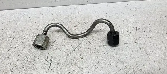 Hyundai Tucson TL Fuel injector supply line/pipe 314112F600