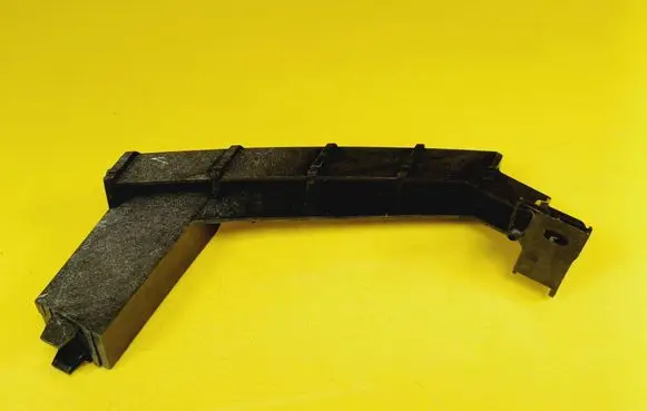 Headlight/headlamp mounting bracket