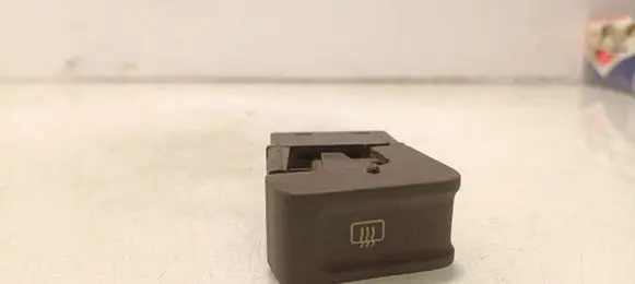 Windscreen/window heater switch