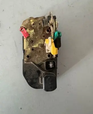 Chrysler 300 - 300C Rear door lock
