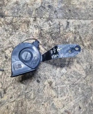 Audi A6 S6 C5 4B Horn signal