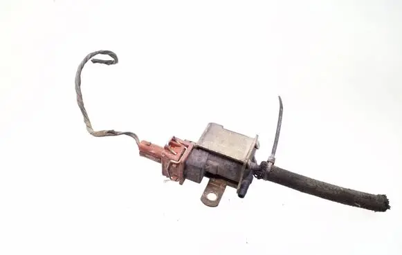 Seat Alhambra (Mk1) Turbo solenoid valve 028906283f