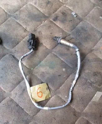 Volkswagen PASSAT B8 Lambda probe sensor 04l
