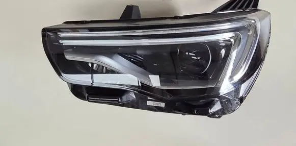 Opel Grandland X Headlight/headlamp YP00016180