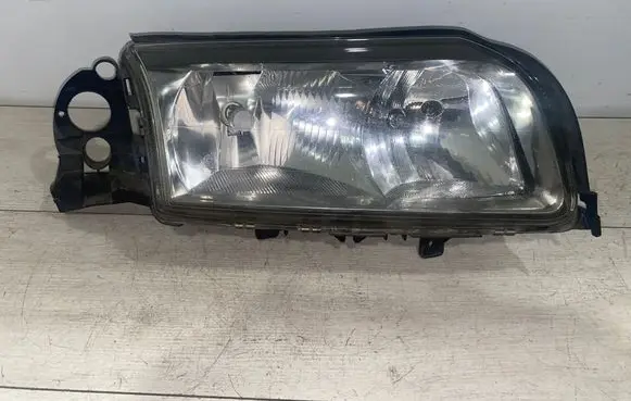 Volvo S80 Headlight/headlamp 8620663 89005047