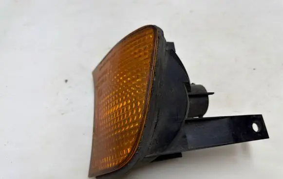 Front indicator light