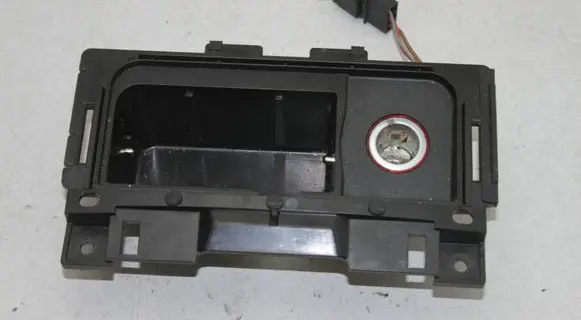 Ashtray (front)