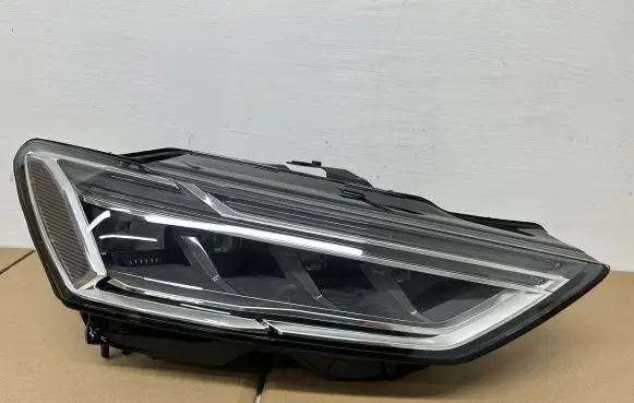 Audi A7 S7 4K8 Headlight/headlamp 4K8941034