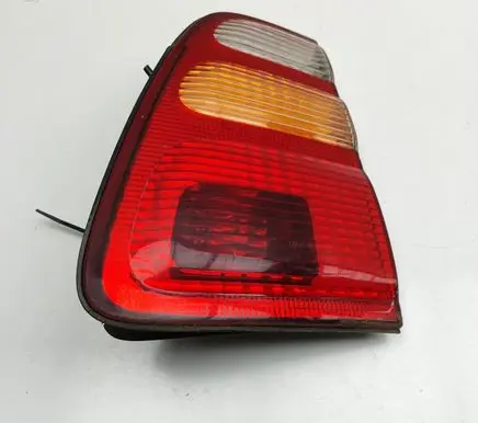 Toyota Land Cruiser (J100) Tailgate rear/tail lights 8158060030