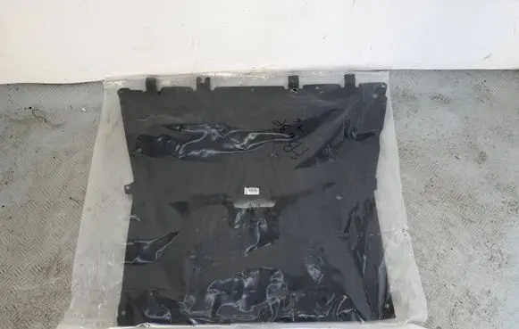 Renault Captur II Engine splash shield/under tray 758905940R 758904300R