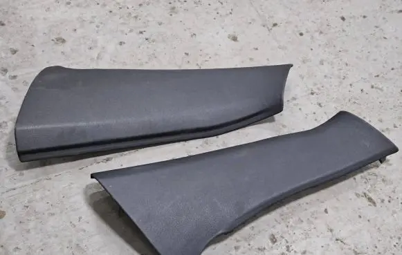 BMW X6 E71 (C) pillar trim 9113141 9131142