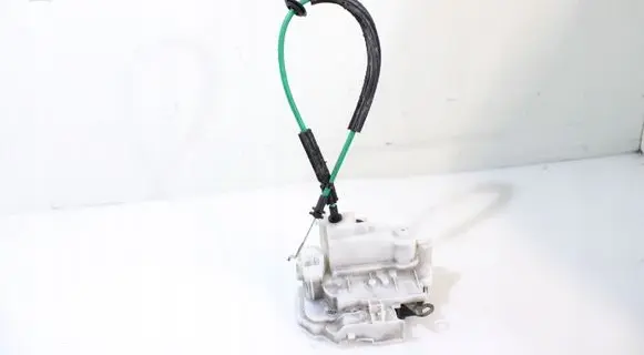 Alfa Romeo 159 Front door lock
