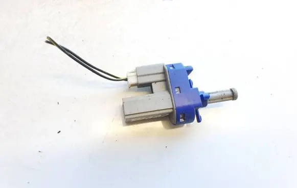 Mazda CX-7 Brake pedal sensor switch bp4k