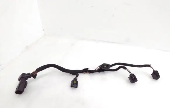 Toyota Avensis T270 Fuel injector wires 