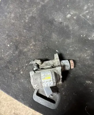 Toyota RAV 4 (XA20) Starter motor 228006273