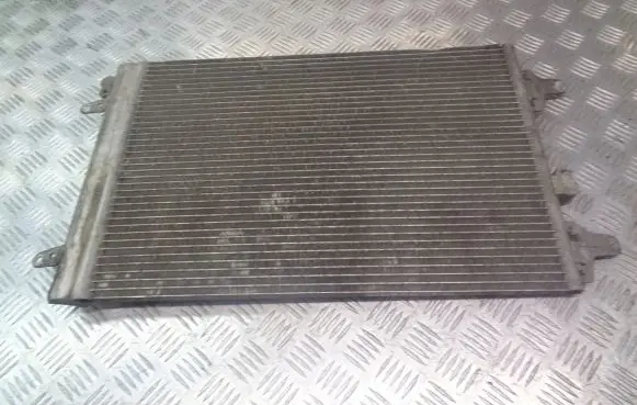 Volkswagen Sharan A/C cooling radiator (condenser) 7M38200411E