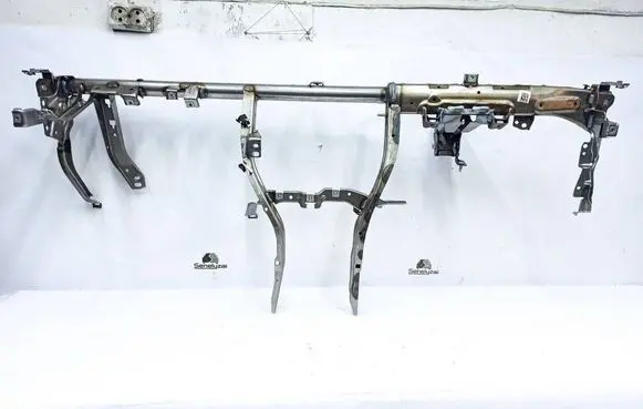 Audi A1 Dashboard cross member/frame bar 2Q2858 82C858045B 2Q2858P142