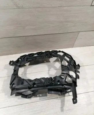 Volkswagen T-Roc Front bumper mounting bracket 2GA807723C