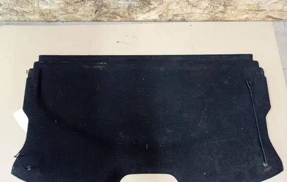 Parcel shelf