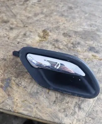 BMW 5 E39 Rear door interior handle trim 2081K