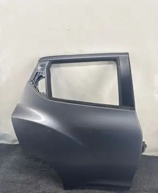 Nissan Juke I F15 Rear door KAD