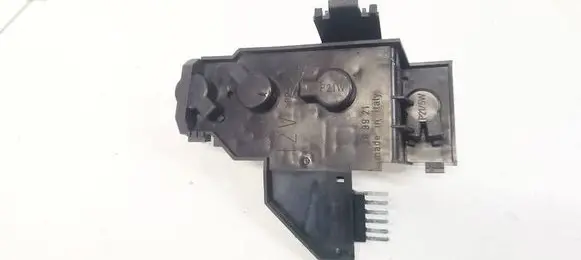 Audi A4 S4 B5 8D Tail light bulb cover holder 2589921